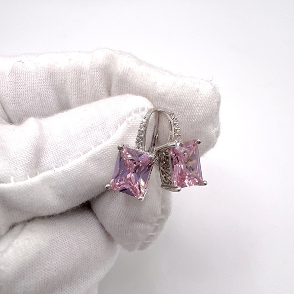 .925 Sterling Silver 9mmx7mm Rectangle Pink Cz Lever Back Earrings - Picture 3 of 13